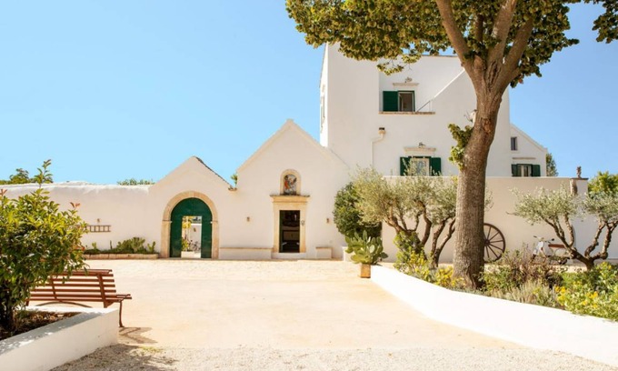 Martina Franca House | 449 m² Farmhouse ∙ 7 bedrooms ∙ 18 guests