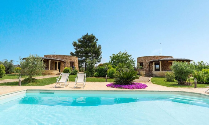 Casarano House | 55 m² House ∙ 2 bedrooms ∙ 6 guests