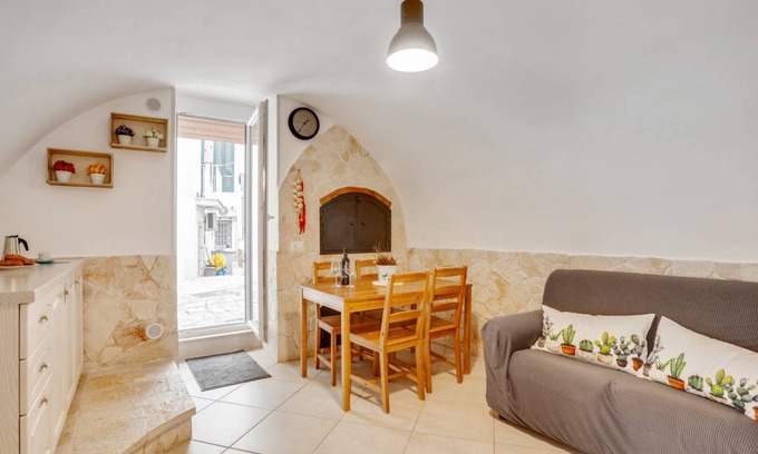 Centro Storico Apartment | 58 m² Apartment ∙ 1 bedroom ∙ 2 guests