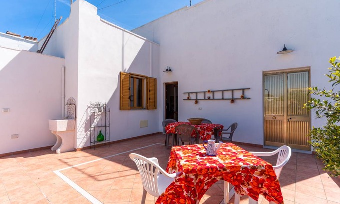 Casamassella House | 65 m² House ∙ 1 bedroom ∙ 3 guests