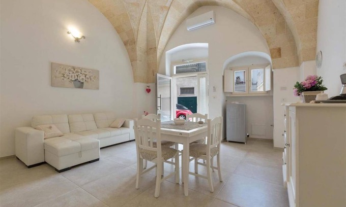 Oria Historic Centre Apartment | 80 m² Apartment ∙ 2 bedrooms ∙ 6 guests