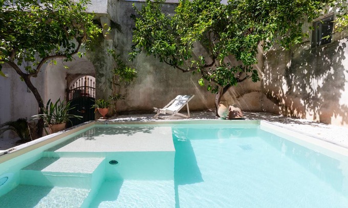 Centro Storico Villa | 850 m² Villa ∙ 5 bedrooms ∙ 10 guests
