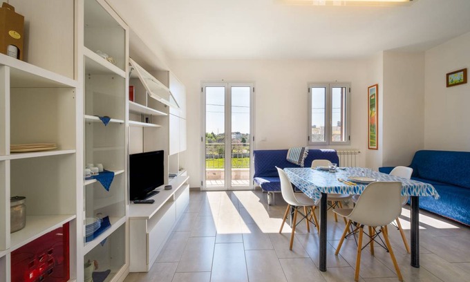 Marittima House | 90 m² House ∙ 2 bedrooms ∙ 6 guests