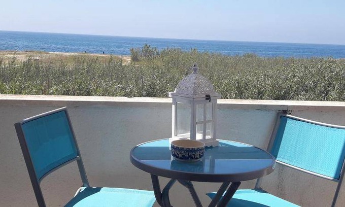 Torre Squillace House | 90 m² House ∙ 2 bedrooms ∙ 6 guests