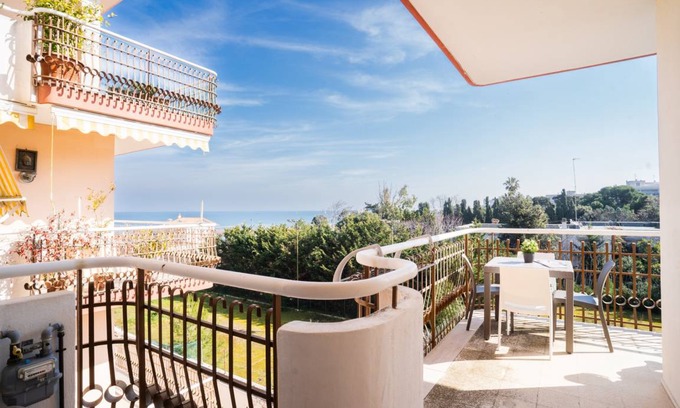 Trani Apartment | 95 m² Apartment ∙ 2 bedrooms ∙ 6 guests