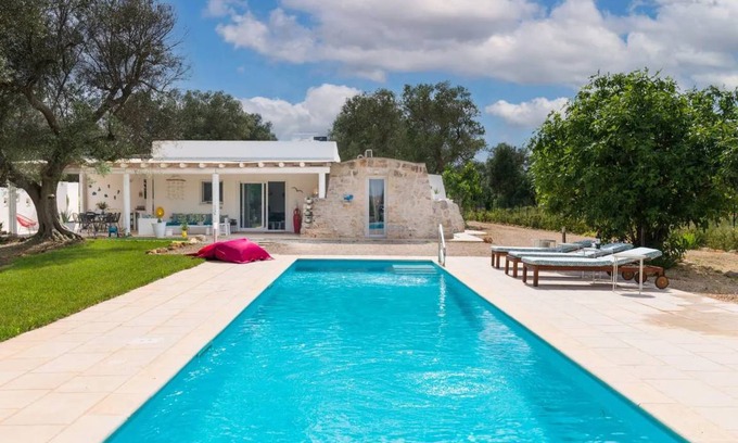 San Vito dei Normanni Villa | 95 m² Villa ∙ 3 bedrooms ∙ 6 guests