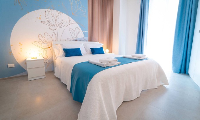 Conversano Apartment | Apartment 'Calma' with Shared Terrace, Wi-Fi and Air Conditioning