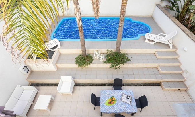 Gallipoli Apartment | Bilocale Corso Italia 694 con piscina - Salento Reservation