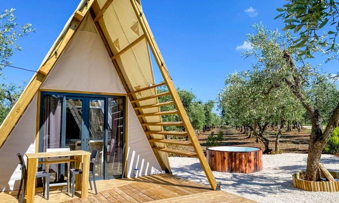 Pezze di Greco Cabin | Cabin ∙ 2 bedrooms ∙ 4 guests