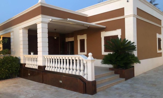 Selva di Fasano Villa | Casa Angelini