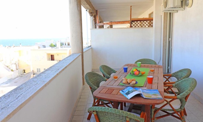 Otranto House | Casa vacanze calipso a Otranto Salento, vista mare 6 posti letto.