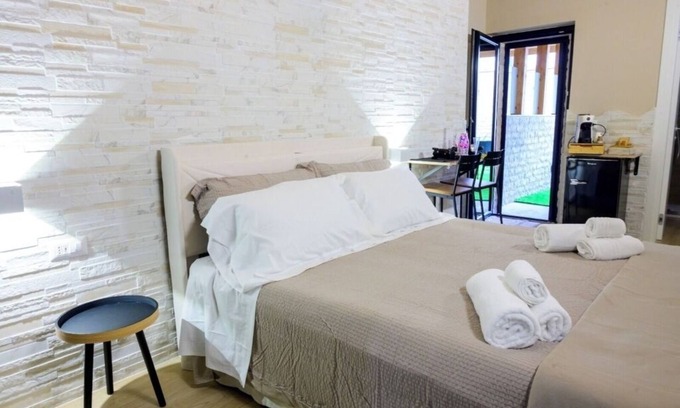 Municipio 5 House | CRIBA ROOMS - Mayra Room.