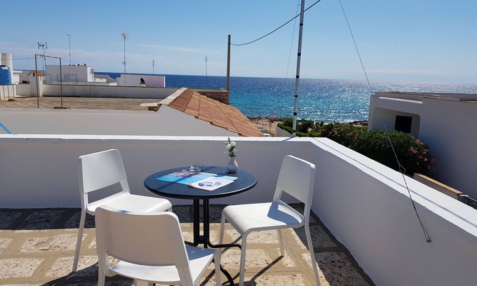 Marina di Mancaversa Bed & Breakfast | Double room B&B Riva delle donne
