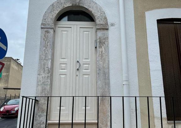 Ceglie Messapica Apartment | Home Iris