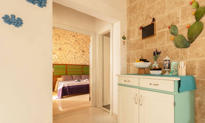 Vernole House | independent apartment