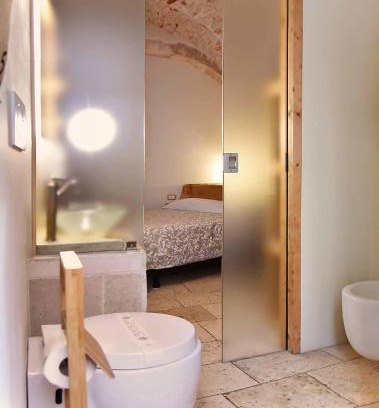 Putignano Bed & Breakfast | l'angolo di Gaudì, alcoba Blanca