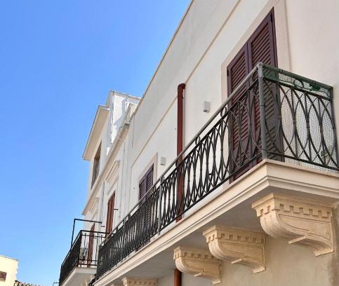 Carovigno Apartment | La casetta della piazza