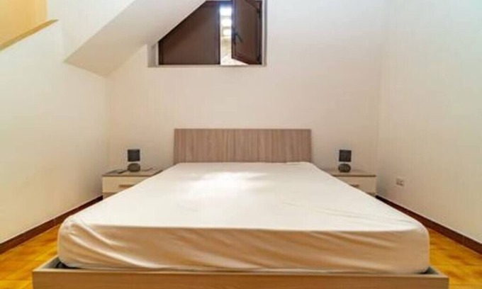 Mattinata Apartment | Large apartment by the sea 3
