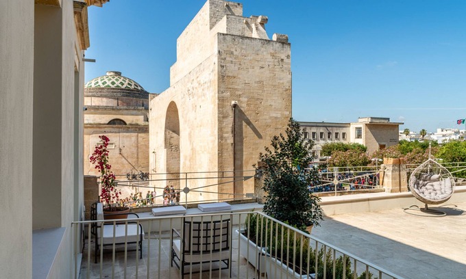 Lecce Historic Center Apartment | Lu Leccio, Master Deluxe Suite 4