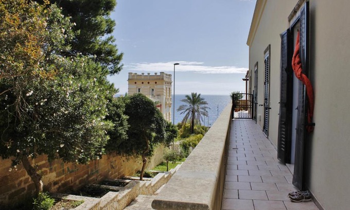 Santa Cesarea Terme Apartment | Palazzo De Donno