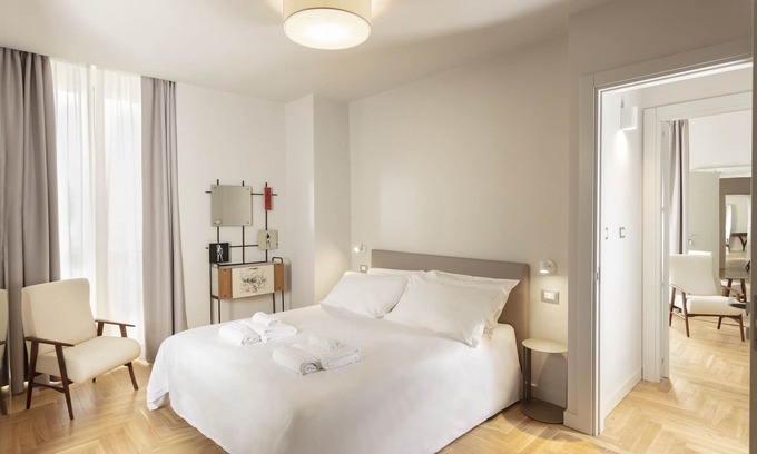Lecce Historic Center Bed & Breakfast | Palazzo dei Tolomei, new and renovated B&B in the historic center of Lecce