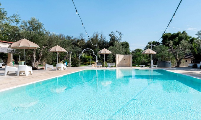 Castromediano Apartment | Room 'San Biagio - Deluxe 8' with Shared Pool, Wi-Fi and Air Conditioning