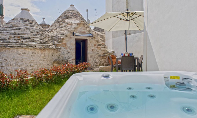 Alberobello House | SUITE DOMANGI "Trullo Antonio "
