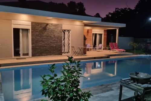 Mahavelona Villa | Très belle villa pied dans l'eau