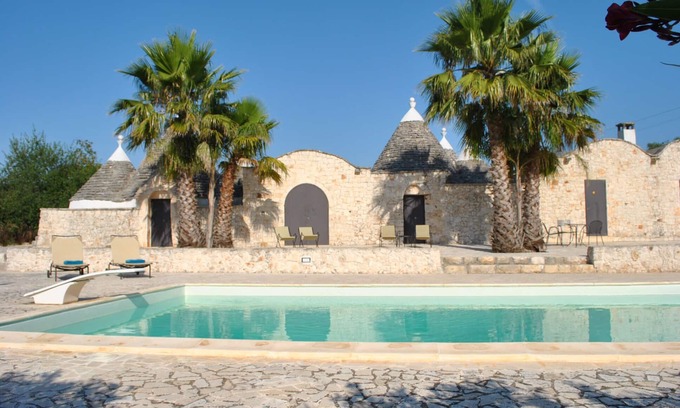 Ceglie Messapica Villa | Tranquil family friendly Trullo With Own Pool And Close To The Adriatic