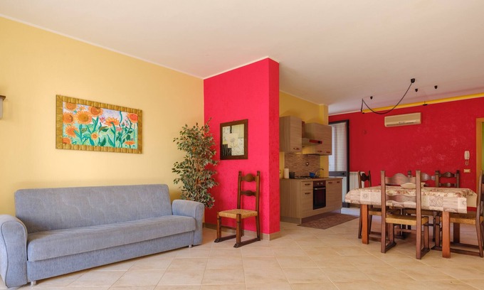 Vernole House | Vacation Home 'Casa Corte Pupino' with Private Terrace & A/C