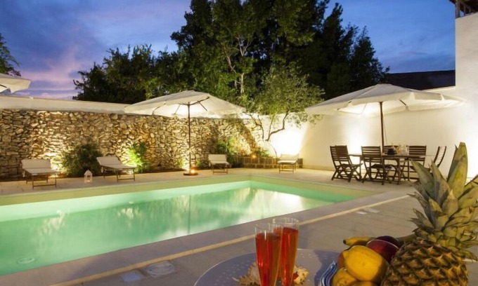 Racale House | Vacation home Faber courtyard LE07506391000002678 in Racale - 2 persons, 1 bedrooms