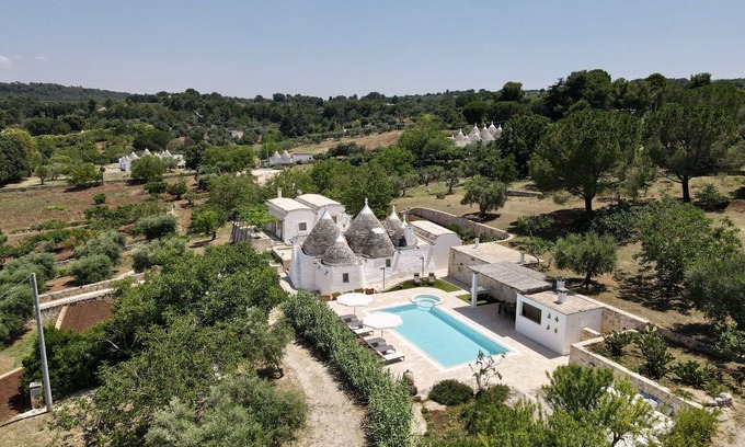 Martina Franca Villa | Villa in Martina Franca with 3 bedrooms sleeps 7