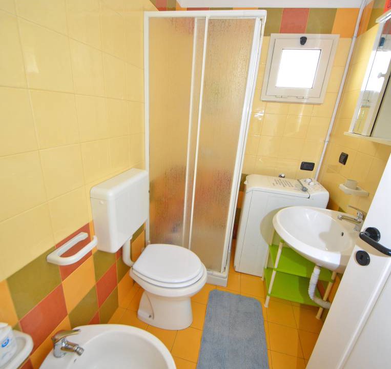Photo of Bathroom in Lido Marini