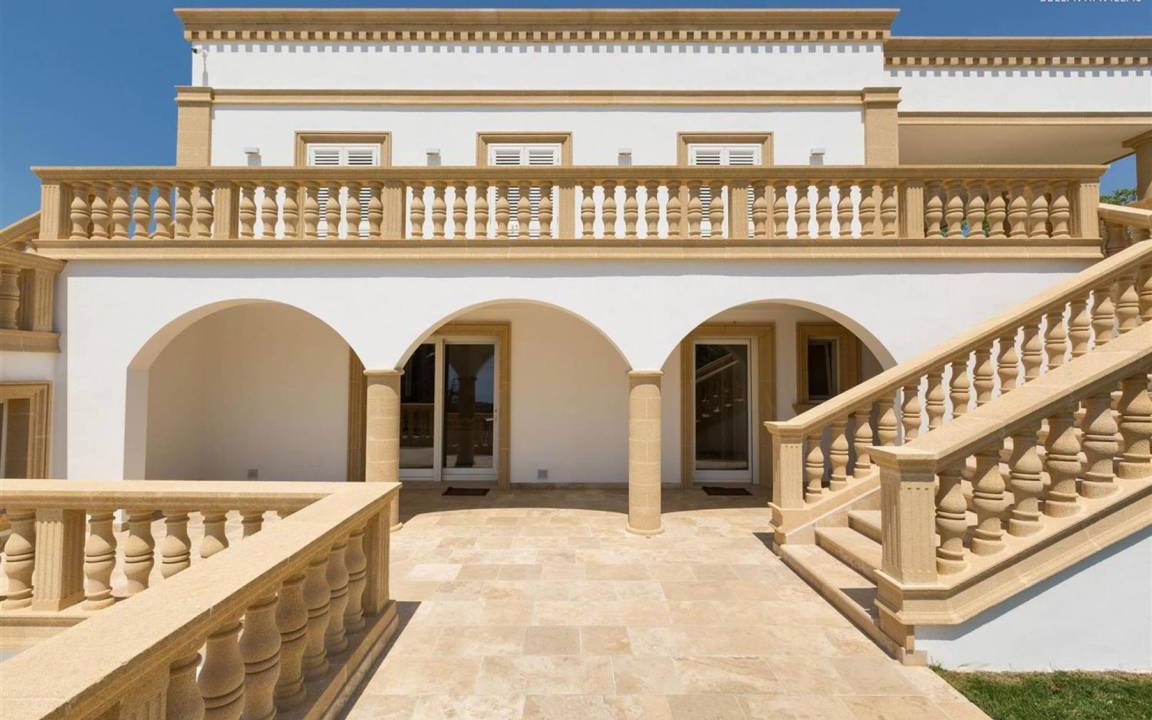 Photo of Patio Balcony in Parabita