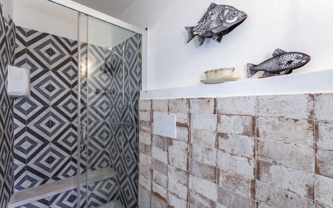 Photo of Bathroom in Matino