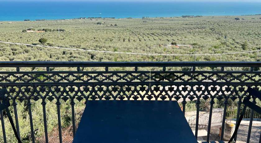 Photo of Patio Balcony in Monte Sant'Angelo