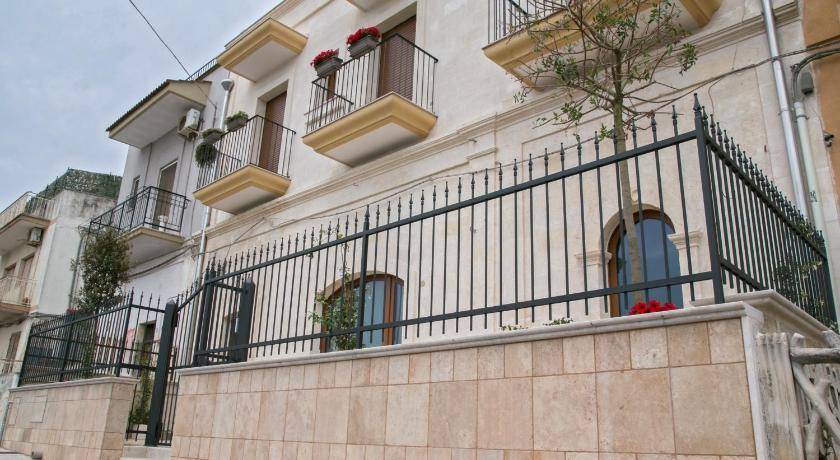 Photo of Patio Balcony in Villa Castelli