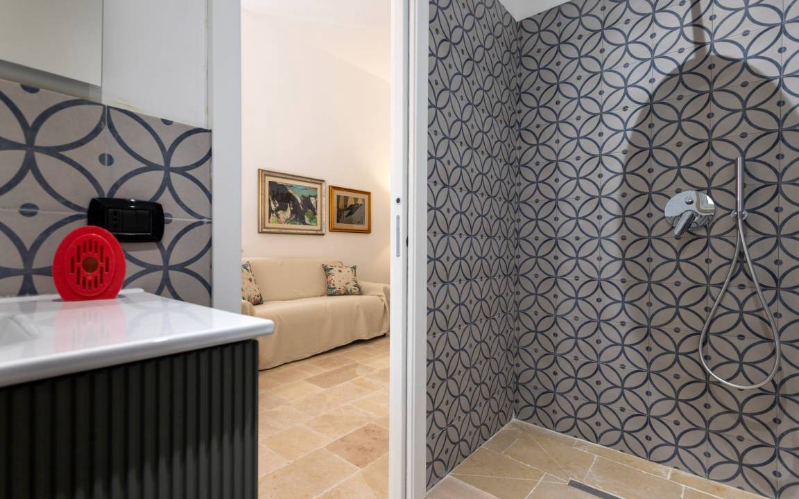 Photo of Bathroom in Andria
