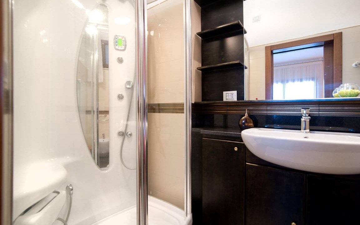 Photo of Bathroom in Melissano