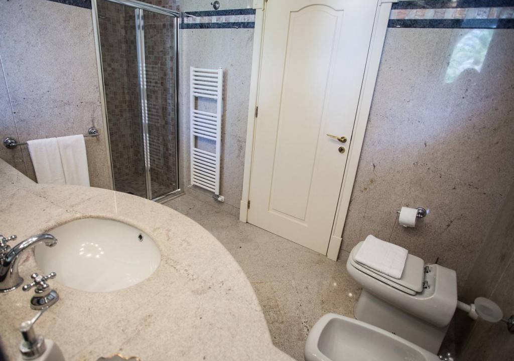Photo of Bathroom in Nardo