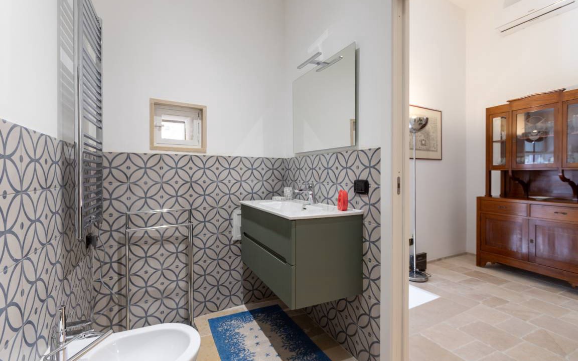 Photo of Bathroom in Andria