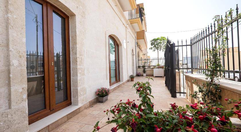 Photo of Patio Balcony in Villa Castelli