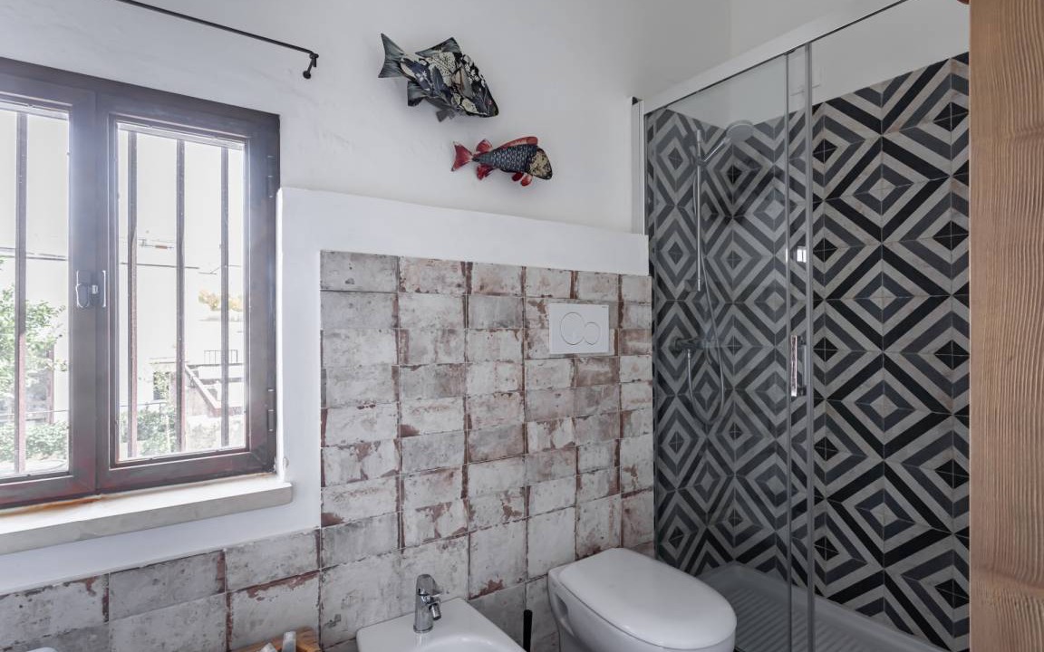 Photo of Bathroom in Matino
