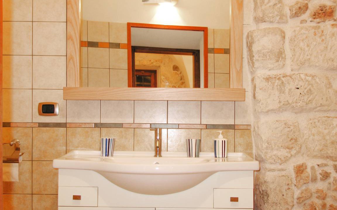 Photo of Bathroom in Surano