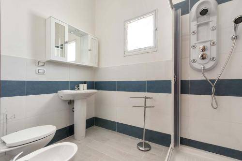 Photo of Bathroom in Casalabate