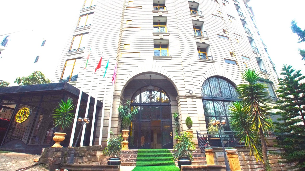Photo of Outdoor in Yeka