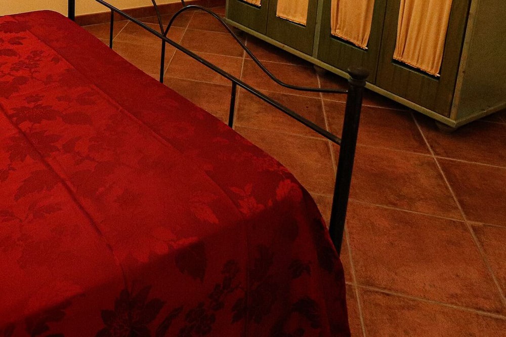 Photo of Bedroom in Specchia