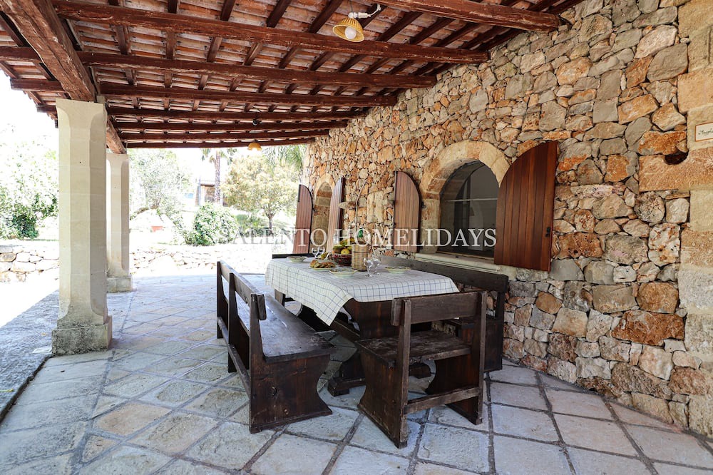 Photo of Patio Balcony in Specchia