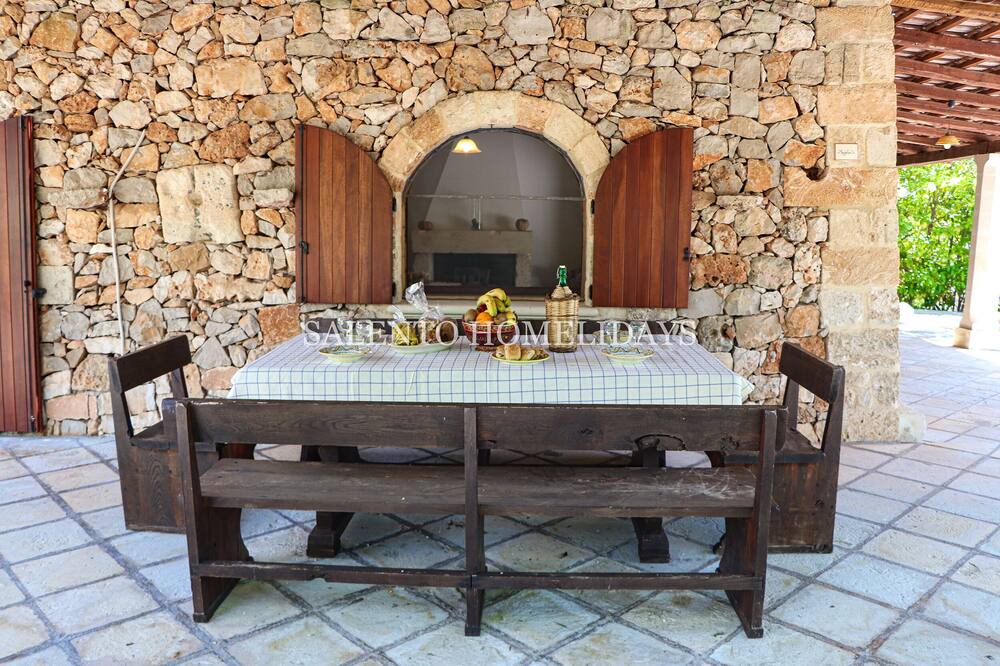 Photo of Patio Balcony in Specchia