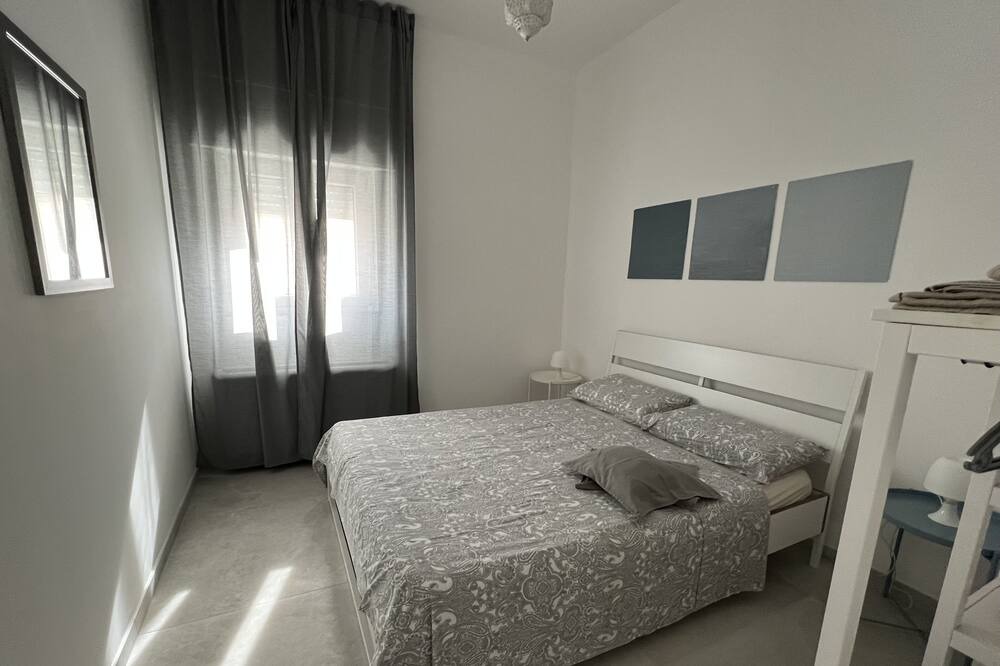 Photo of Bedroom in Torre Chianca